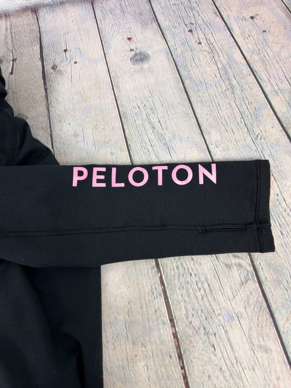 Lululemon Peloton Coast Easy wrap jacket size 6 - Picture 9 of 9